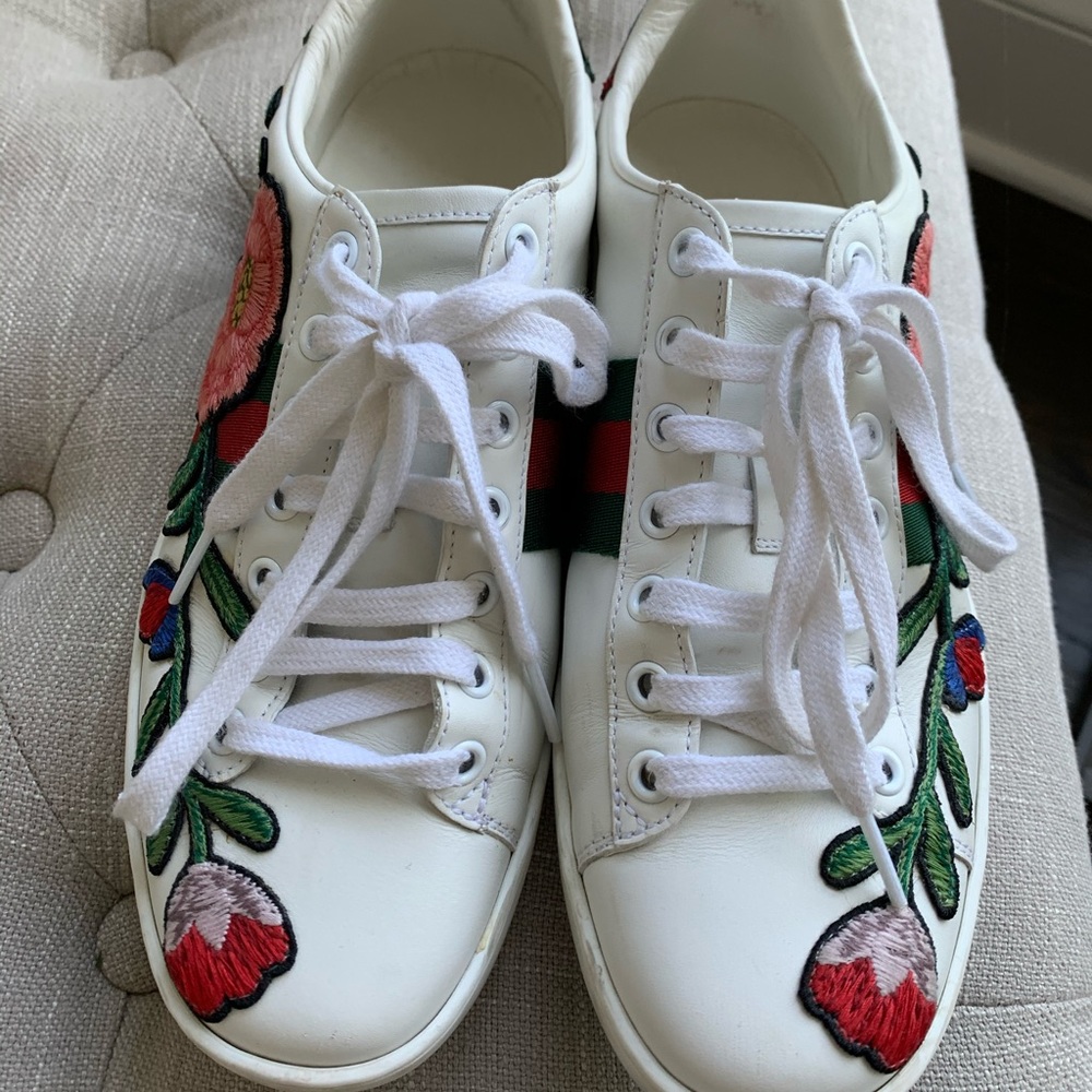 Authentic Gucci Sneakers With Flower Embroidery